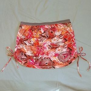 Jersey knit skirt with pockets - floral pattern